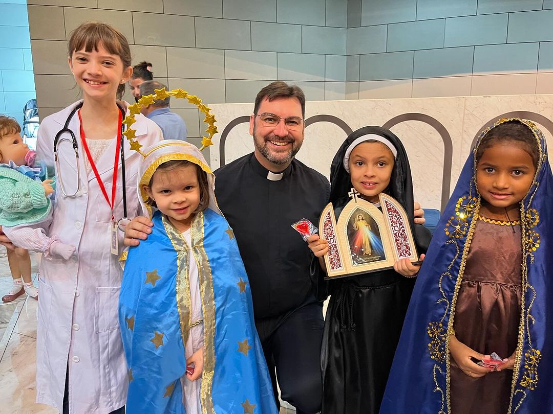 Festa de Todos os Santos - Paróquia Nossa Senhora da Esperança - Brasília DF